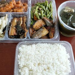 宜城便宜美食福州好玩吗