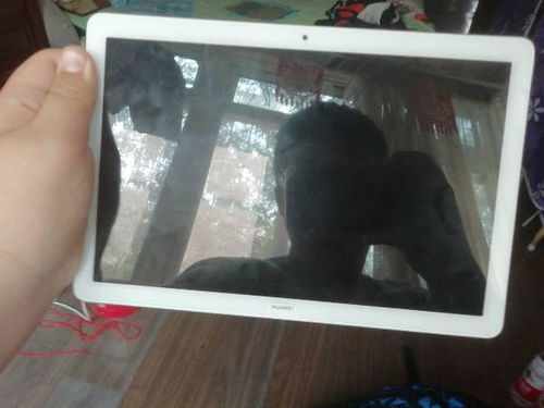 华为平板电脑黑屏打不开怎么办(摆脱黑屏困境，让您的华为平板焕发新生)