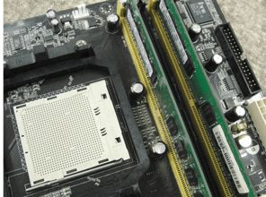 华为电脑主机内存插槽怎么插(在撰写关于如何正确安装华为电脑主机内存插槽的文案时，可以从以下几个方面入手，硬件介绍、安装步骤、常见问题及解决方法、以及推荐使用技巧。以下是一篇示例文案，