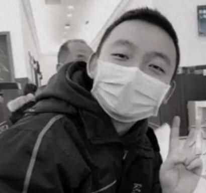 徐志胜回应一家人共用一张脸的视频
