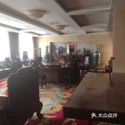 餐厅正在抛弃包间