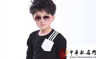 男孩起名字叫什么好听(男孩名字叫什么好听又洋气)